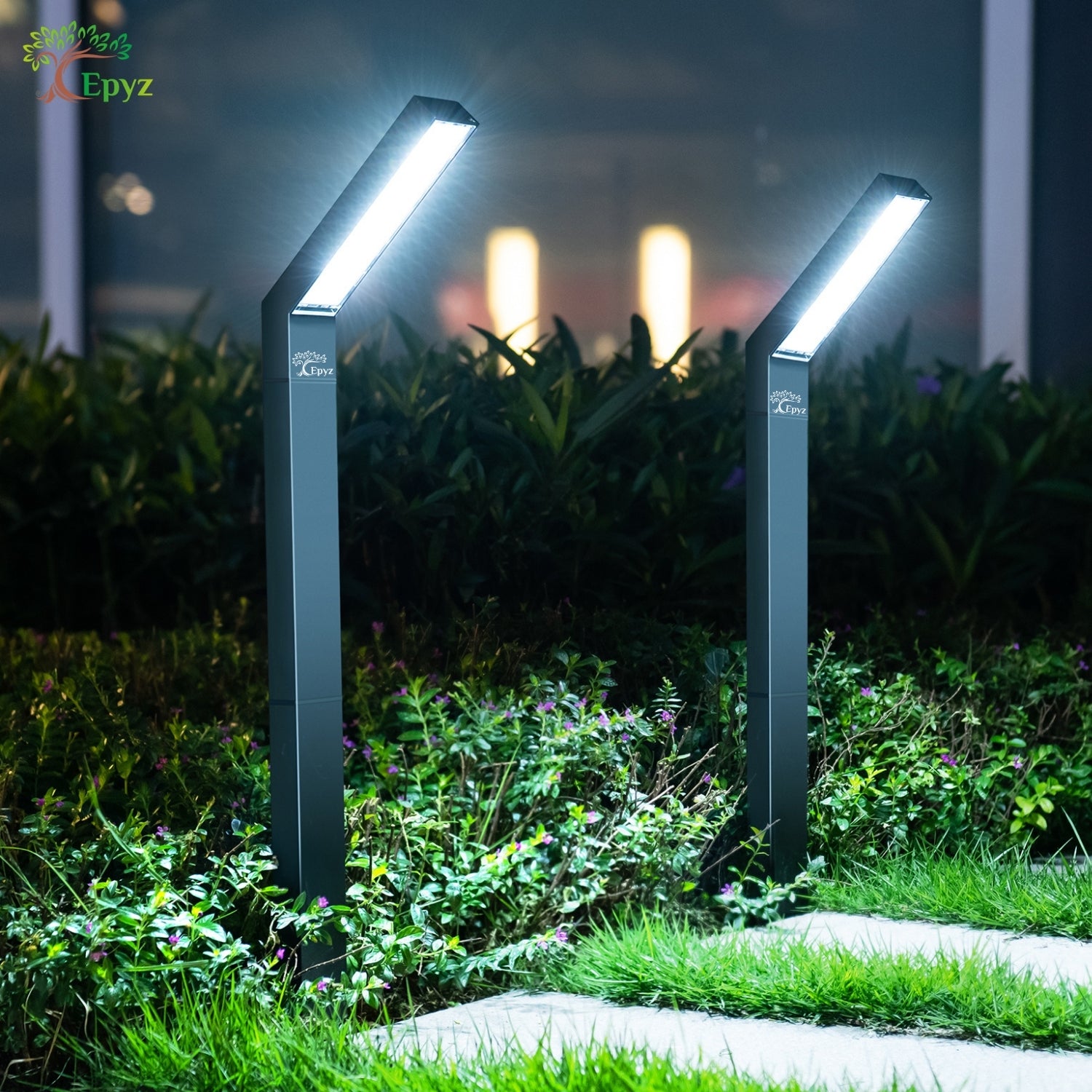 SOLAR PATHWAY LIGHT BRIGHT PATH LIGHTS FOR OUTDOOR