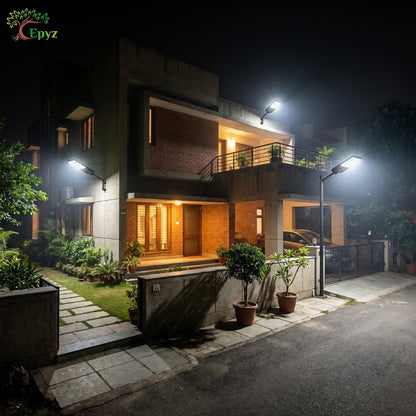 600 WATT SOLAR STREET LIGHT WITH (720 LEDS)