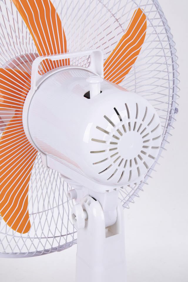SOLAR POWERED RECHARGEABLE FAN 16 INCH ( TABLE FAN )